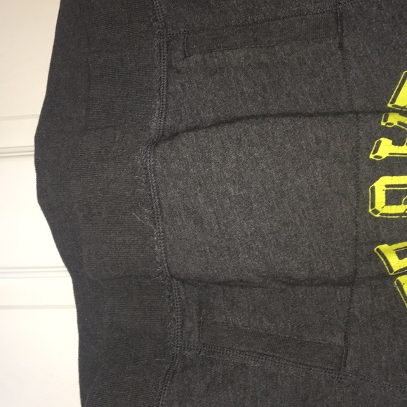 american eagle hoodie - Picture 3 of 8